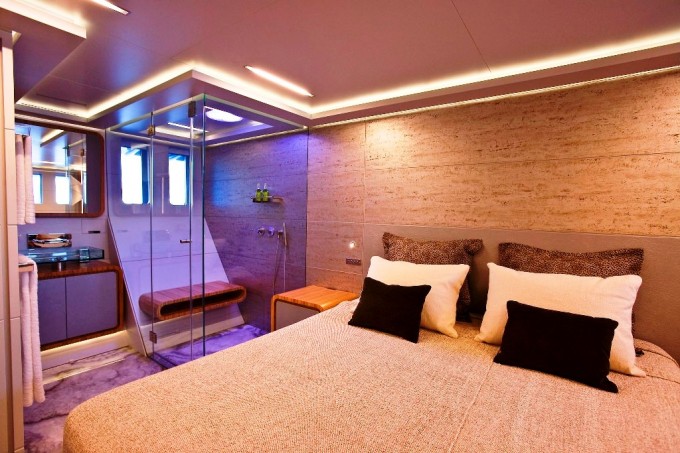PANTHER II - VIP Stateroom
